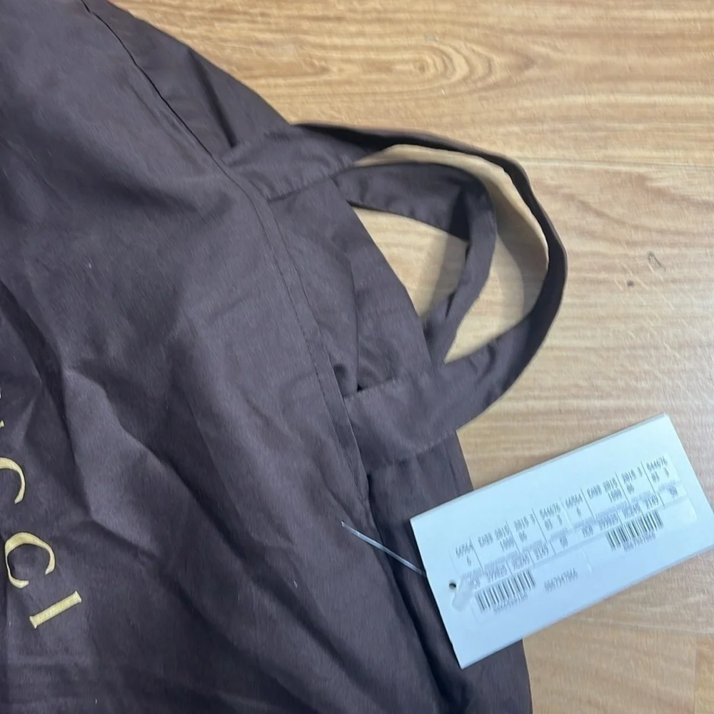 Gucci Brown Cotton Zipper and Foldable Garment Bag - New